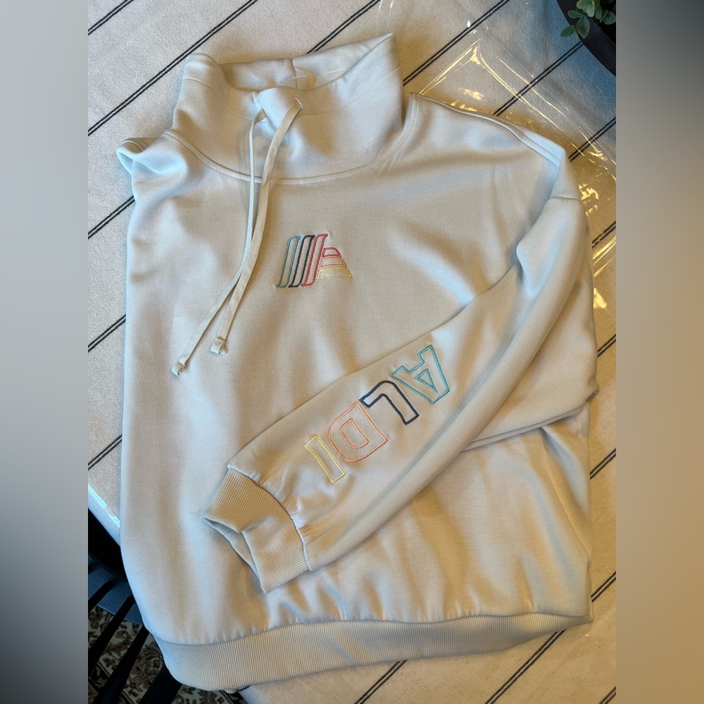 Aldi Women’s Limited Edition Pull Over Sweatshirt